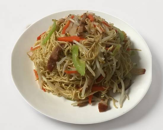 BBQ Pork Chow Mein 叉燒炒麵